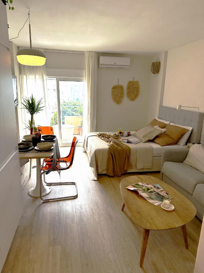 Minerva Estudio Suite White Jasmine, Beach And Pool Benalmádena Dış mekan fotoğraf