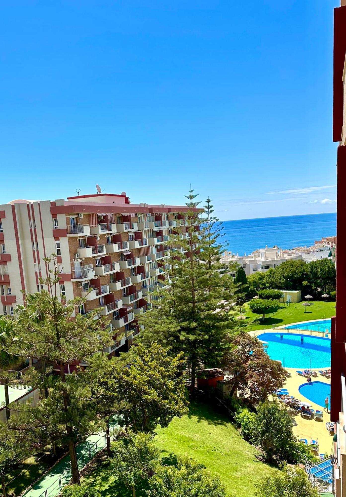 Minerva Estudio Suite White Jasmine, Beach And Pool Benalmádena Dış mekan fotoğraf